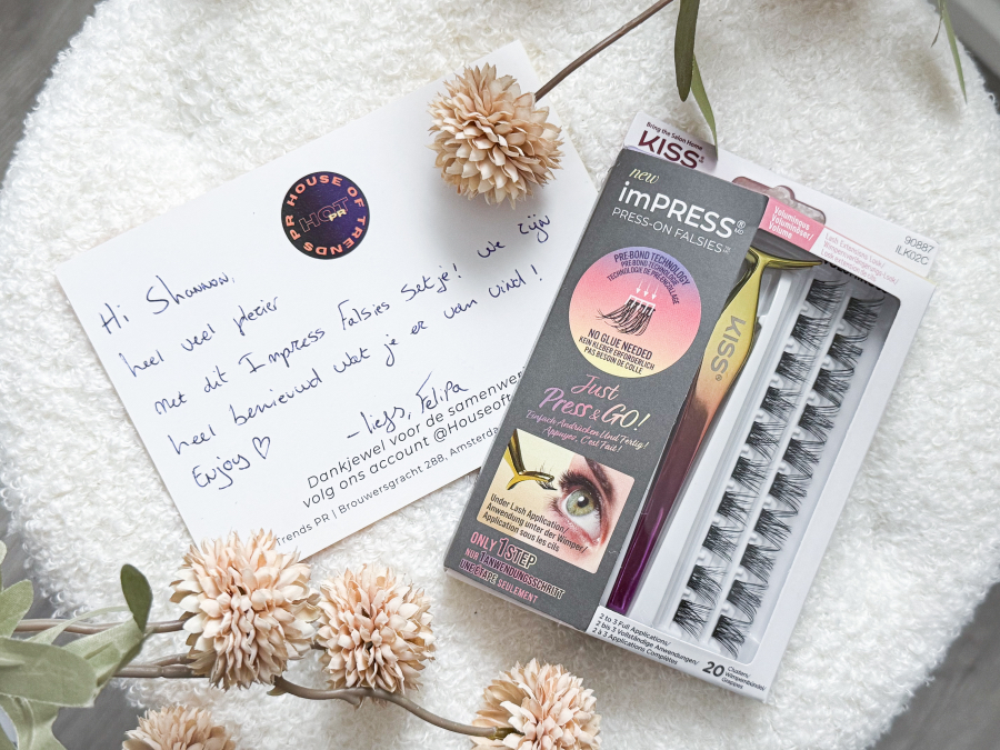 DE PERFECTE OOGLOOK MET DE PRESS ON FALSIES VAN KISS! DE PERFECTE OOGLOOK MET DE PRESS ON FALSIES VAN KISS!